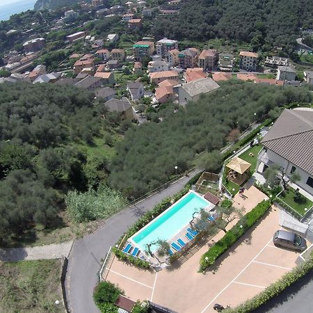 I Monili Apartment Moneglia Luaran gambar