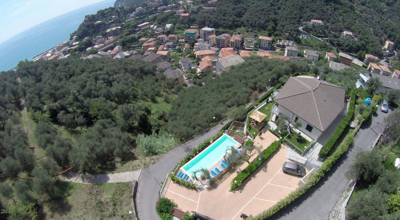 I Monili Apartment Moneglia Luaran gambar